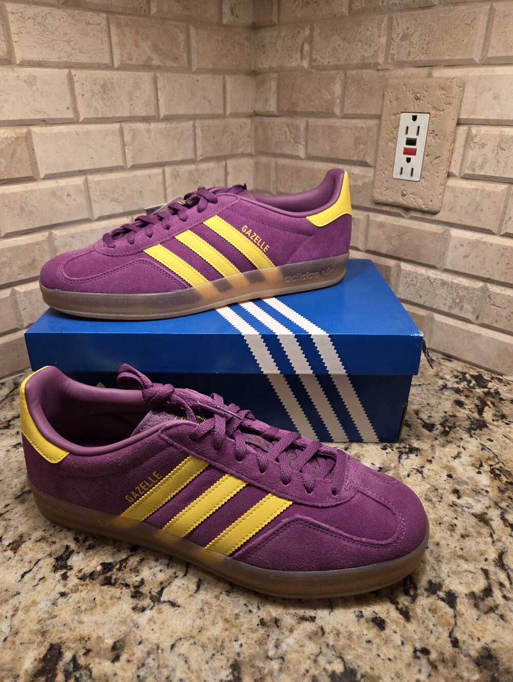 Adidas Gazelle Indoor ‘Rich Mauve Yellow’ (JS1415) – Women’s/Un